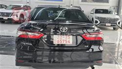 تۆیۆتا کامری